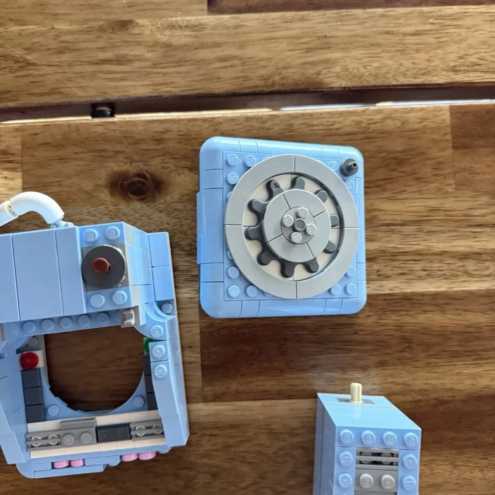 Lego Creator Pieces Blue Telephone.‎ INCOMPLETE SET / MISSING PIECES - AS IS